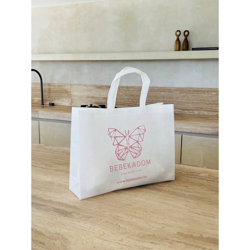 Low-cost, eco-friendly personalized white fabric bag