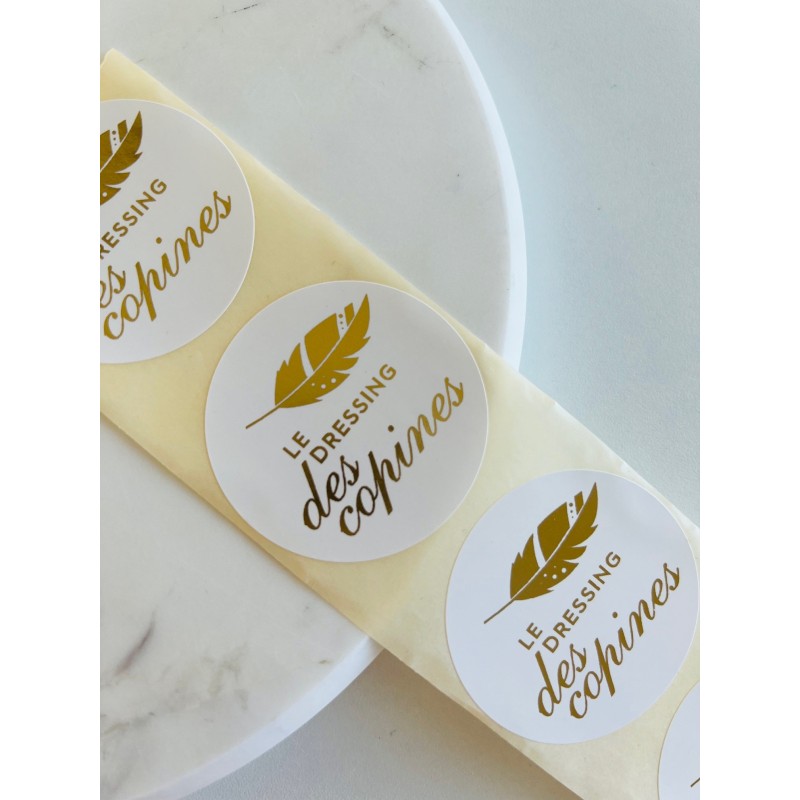 Round label - White (gold/silver logo)