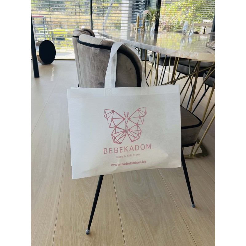 Low-cost, eco-friendly personalized white fabric bag