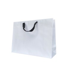 Bolsa de papel blanca Asa de cinta negra