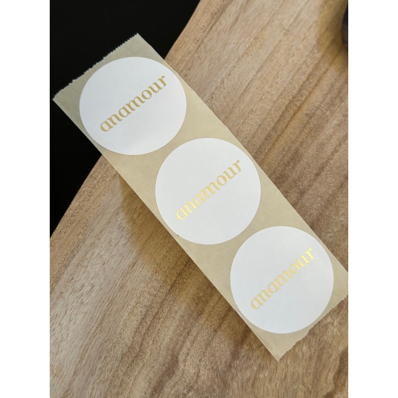 Round label - White (gold/silver logo)