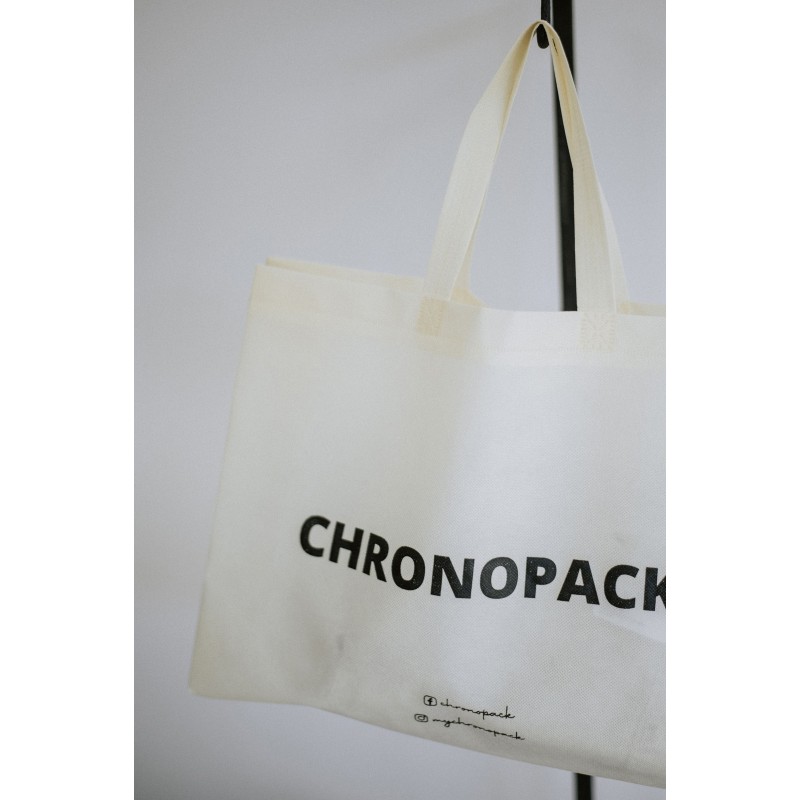 Low-cost, eco-friendly personalized beige fabric bag