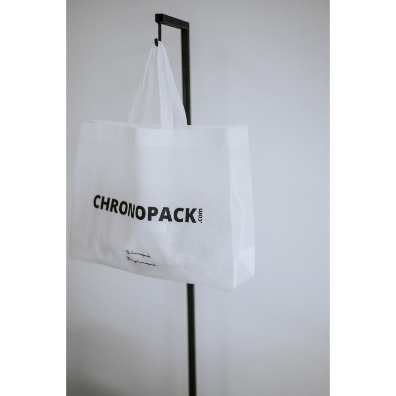 Low-cost, eco-friendly personalized white fabric bag