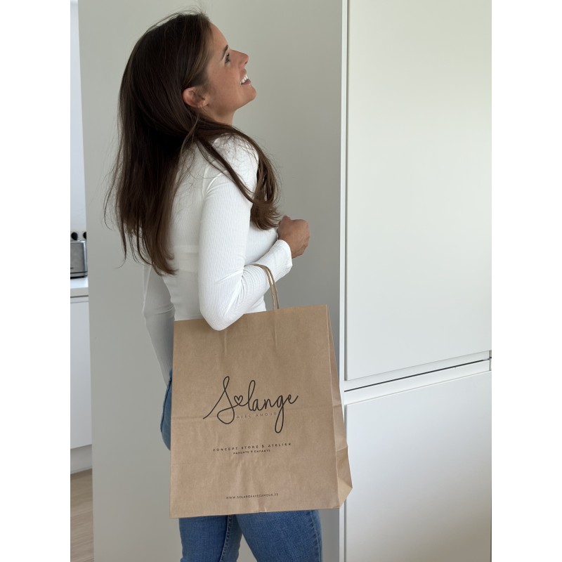 Bolsa Kraft M Cuadrada – Un Formato Amplio Para Tu Imagen